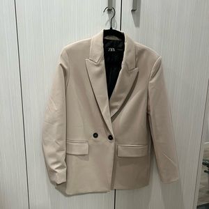 OVERSIZED ZARA BLAZER - never worn!!